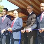Zinédine Zidane montre qu’il a des ailes même à 53 ans en régalant le Vélodrome lors d’une soirée de gala à Marseille.
